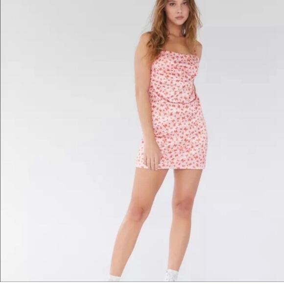 Urban Outfitters Butterfly Adjustable Spaghetti Strap Mini Sateen Dress Large - Picture 1 of 9